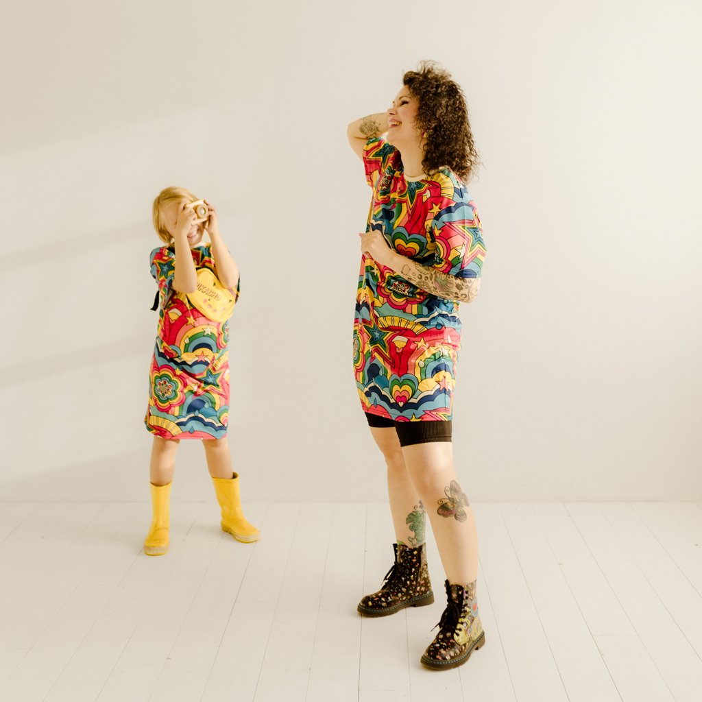Colorful workwear for teachers and daycare professionals: Comfort, personality, and everyday joy