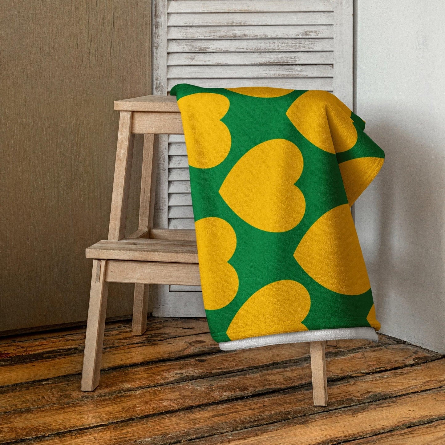 ELLIE LOVE yellow green - Towel | SHALMIAK