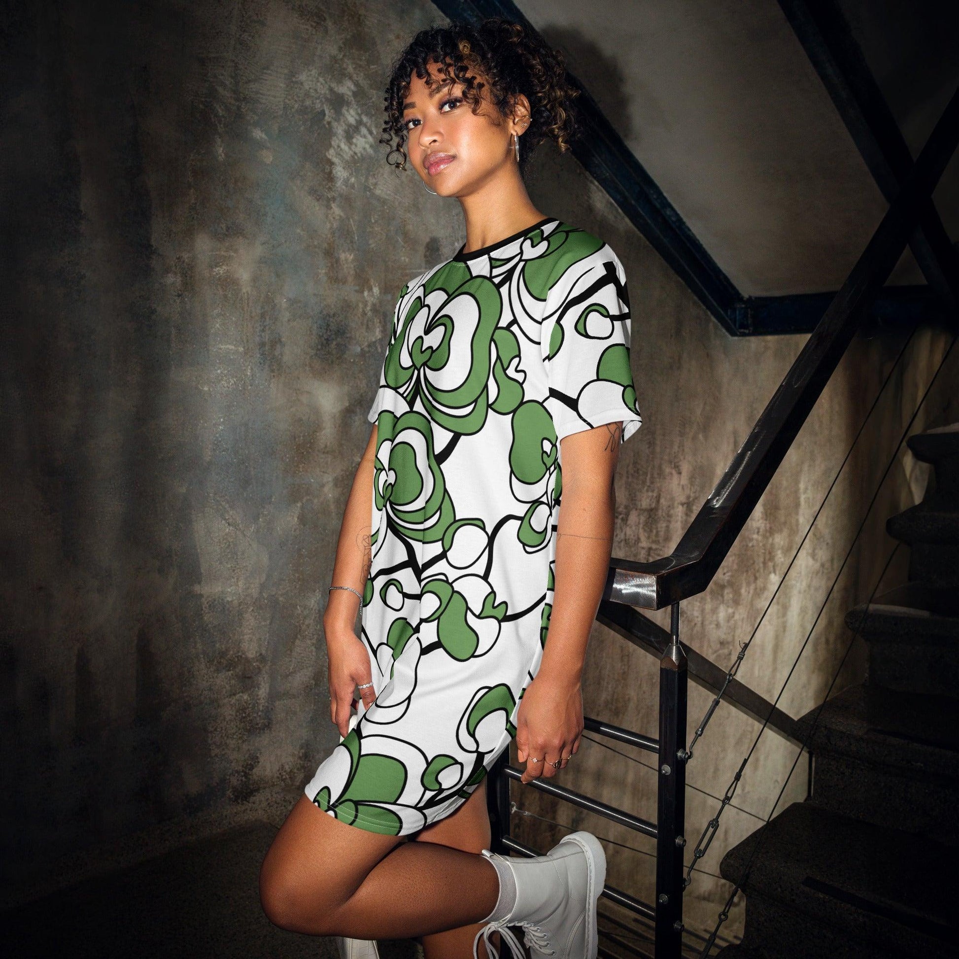 JUBILEE simply green - T-Shirt Dress | SHALMIAK
