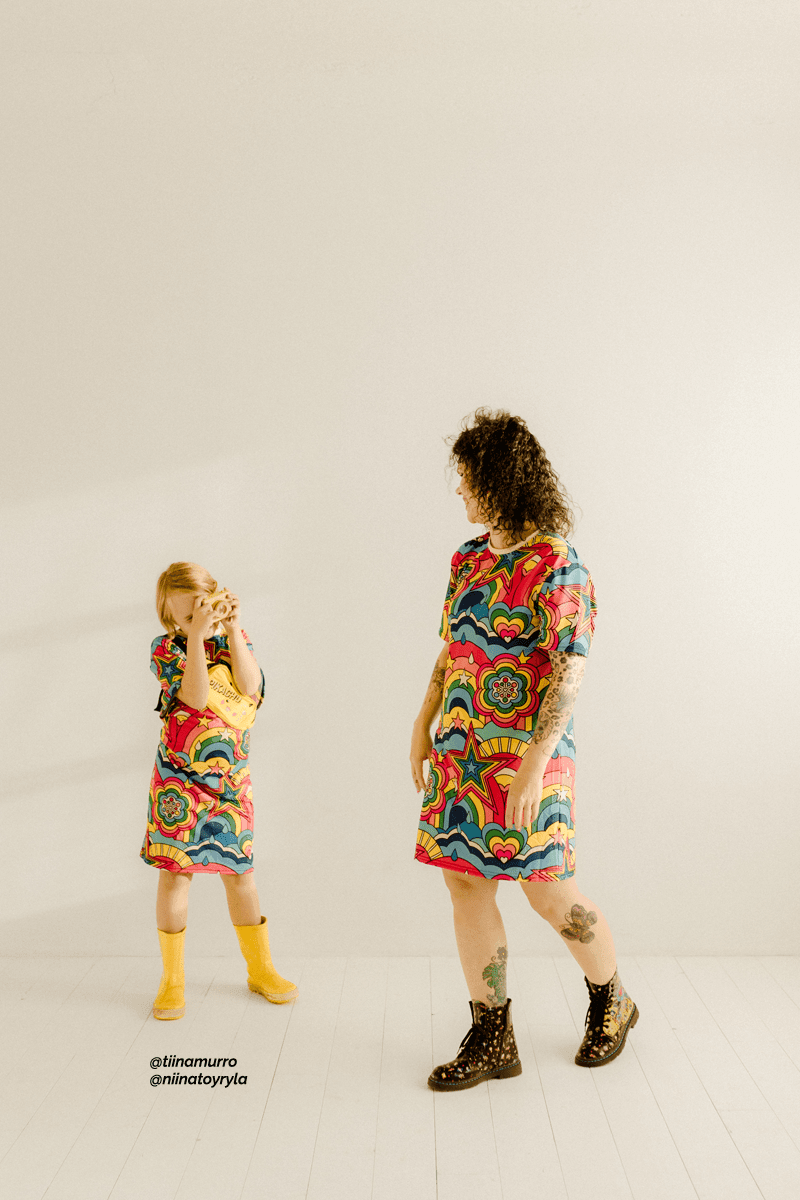 RAINBOW RAVE - T-Shirt Dress