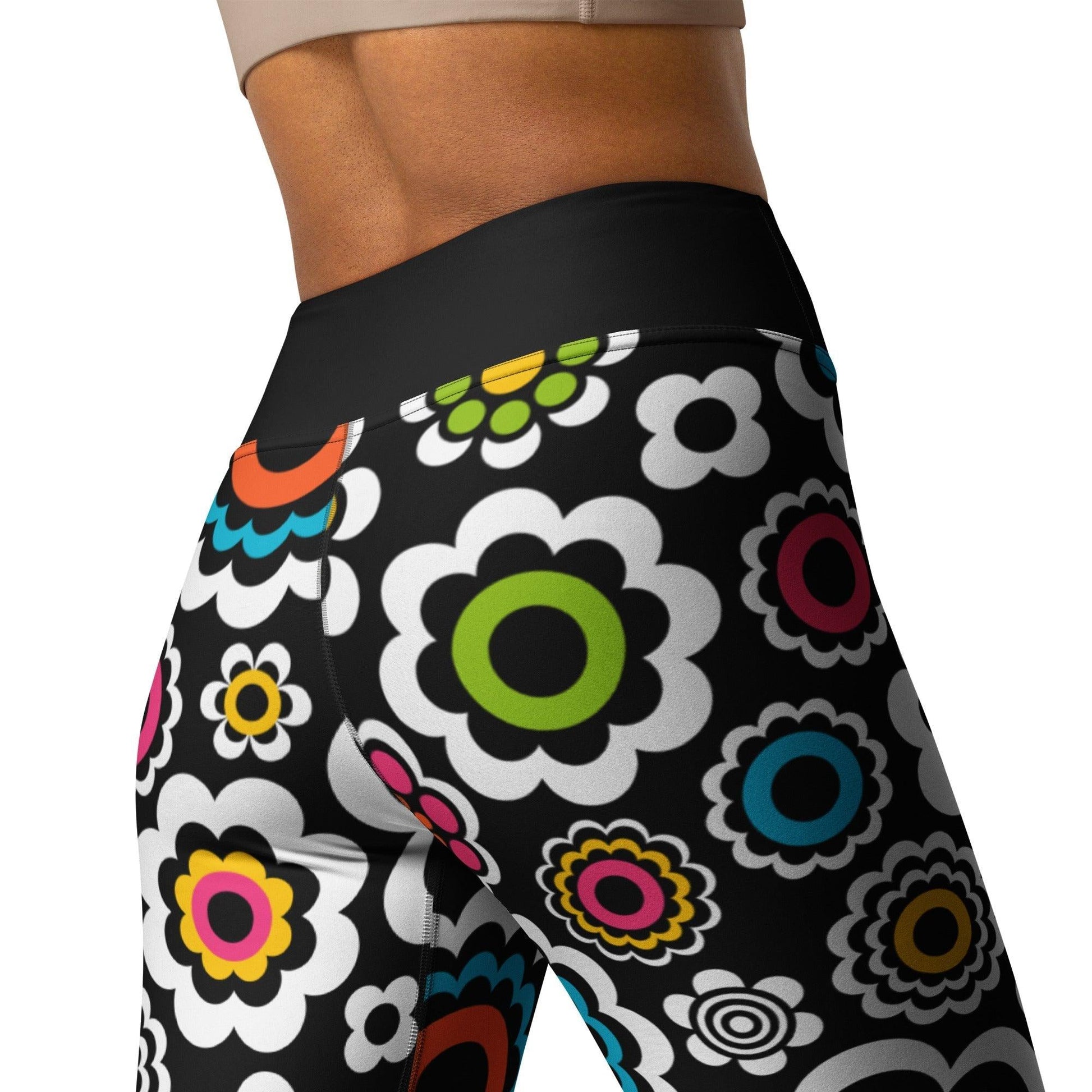 SUGAR BLOOM -2- Yoga Leggings | SHALMIAK