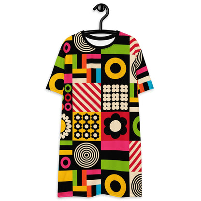 T-shirt dress - CANDYBOX - Bold candy shapes print 6XL