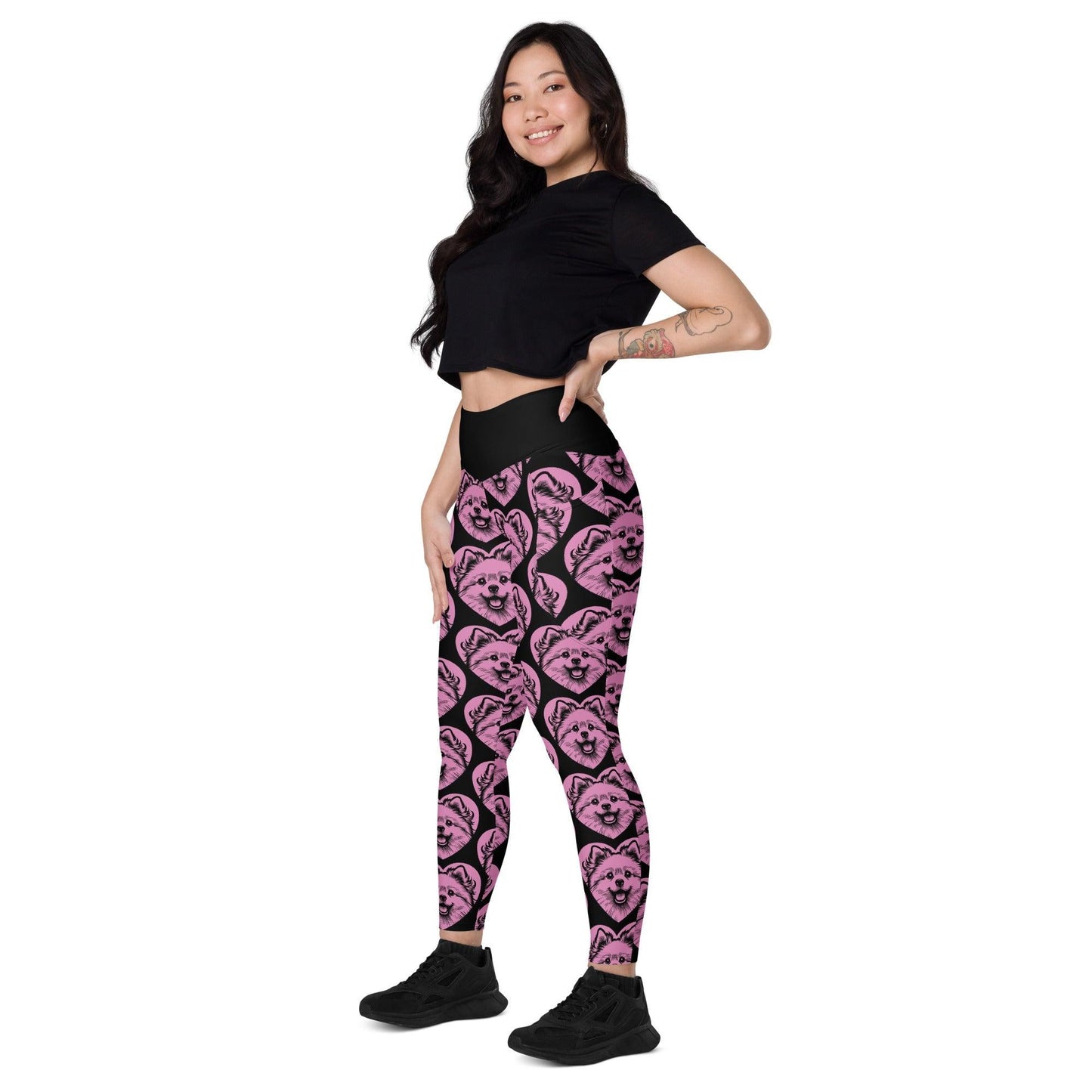 Dog breed leggings with pockets - AMERICAN ESKIMO DOG - HERTTAHOUND - pink - Retro floral print