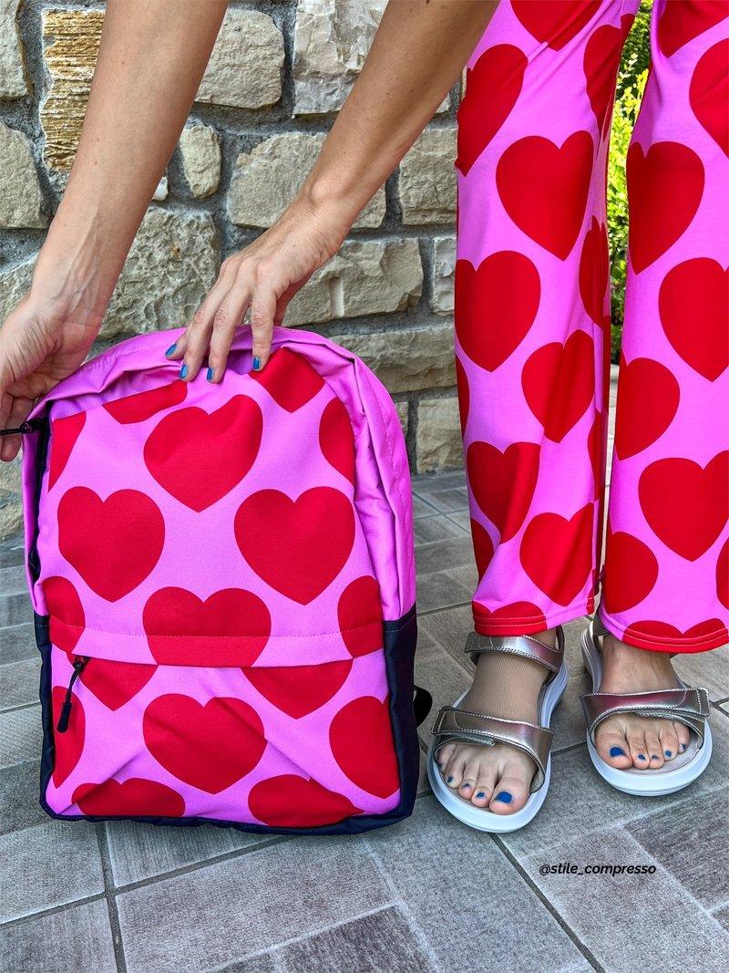 Backpack - ELLIE LOVE red - Bold heart print