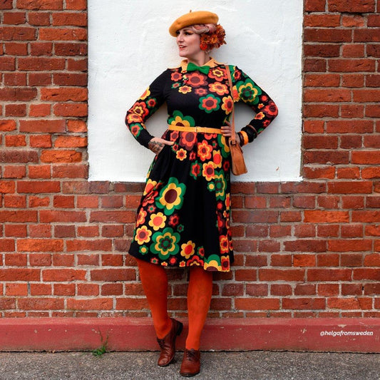 Midi dress - FLORA FOREVER retro - Floating flower print
