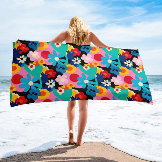 Towel - FLORALEI - Artsy Flower Print
