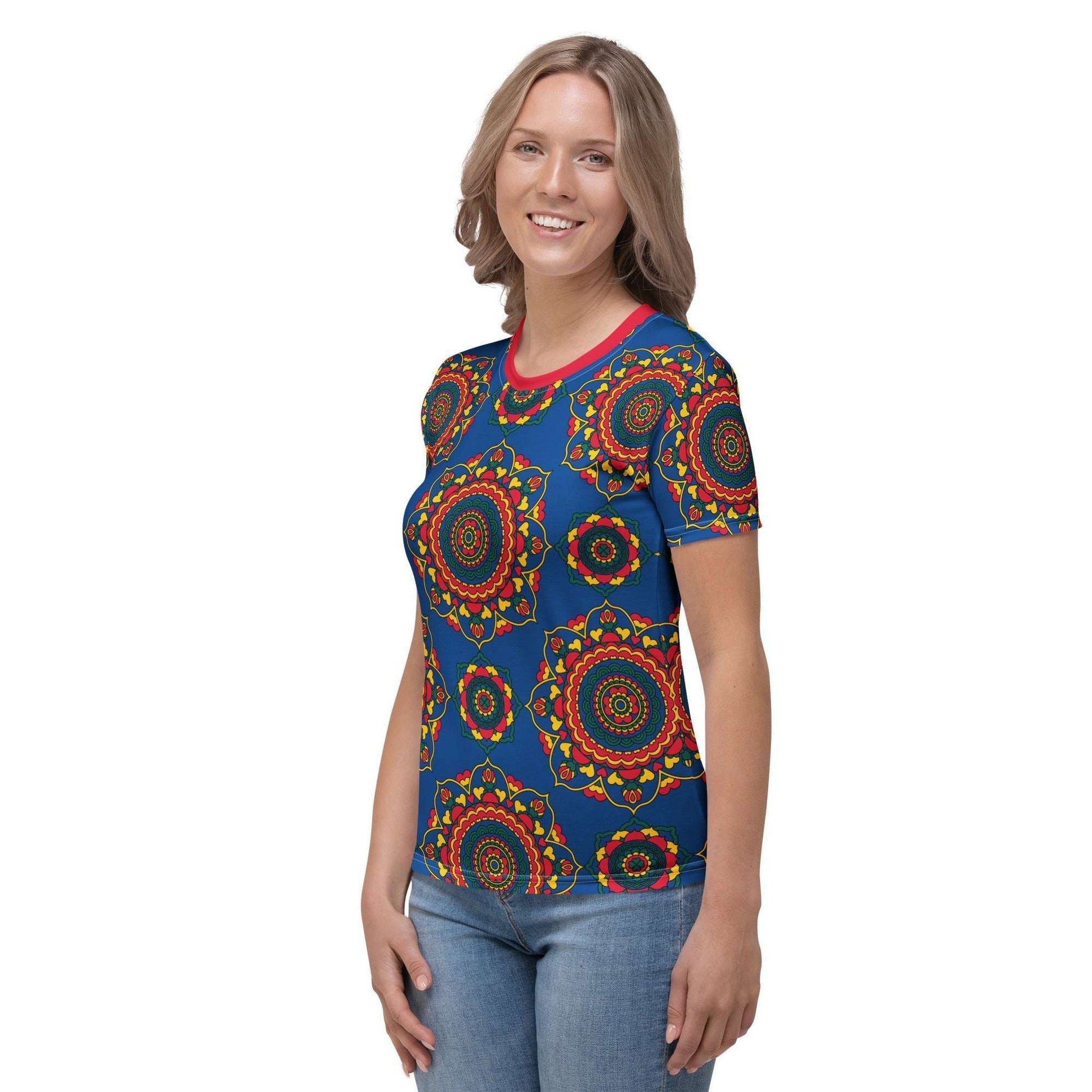 Woman's t-shirt - FOREVERMORE folk - Romantic flower and heart print