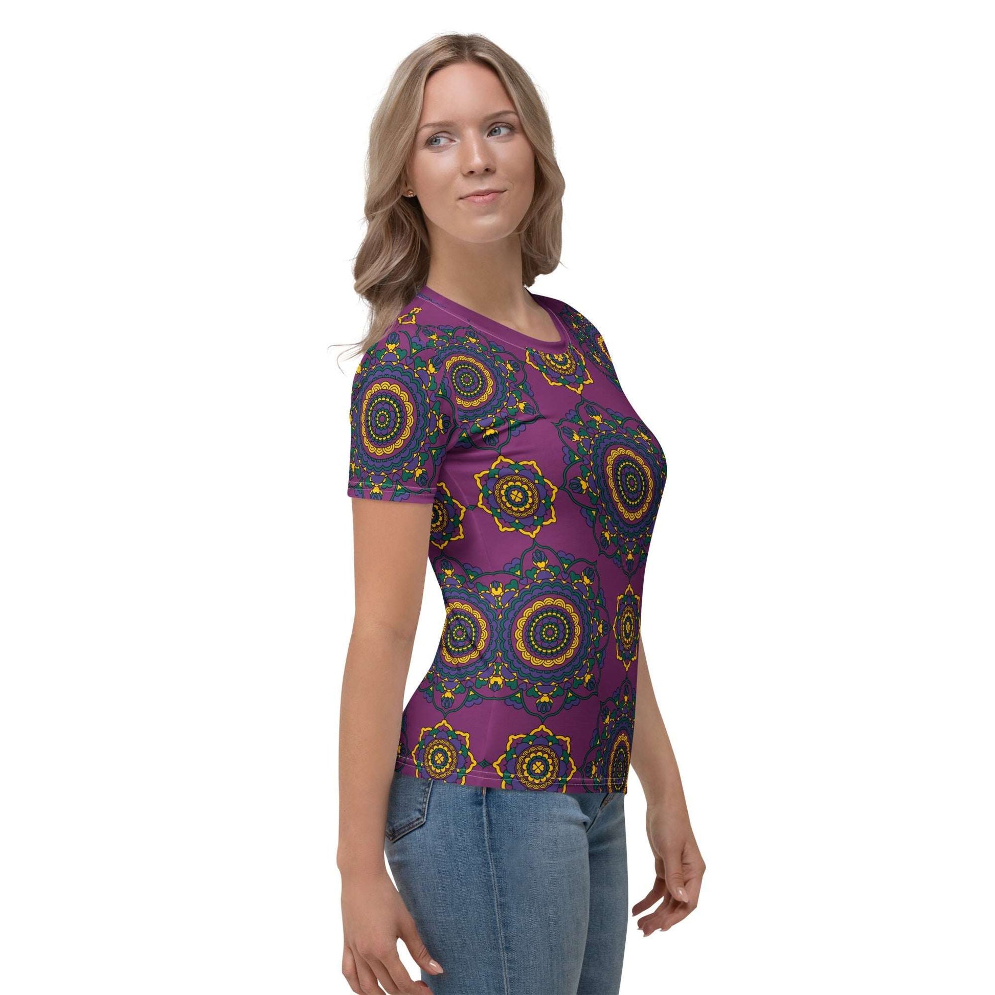 Woman's t-shirt - FOREVERMORE plum - Romantic flower and heart print