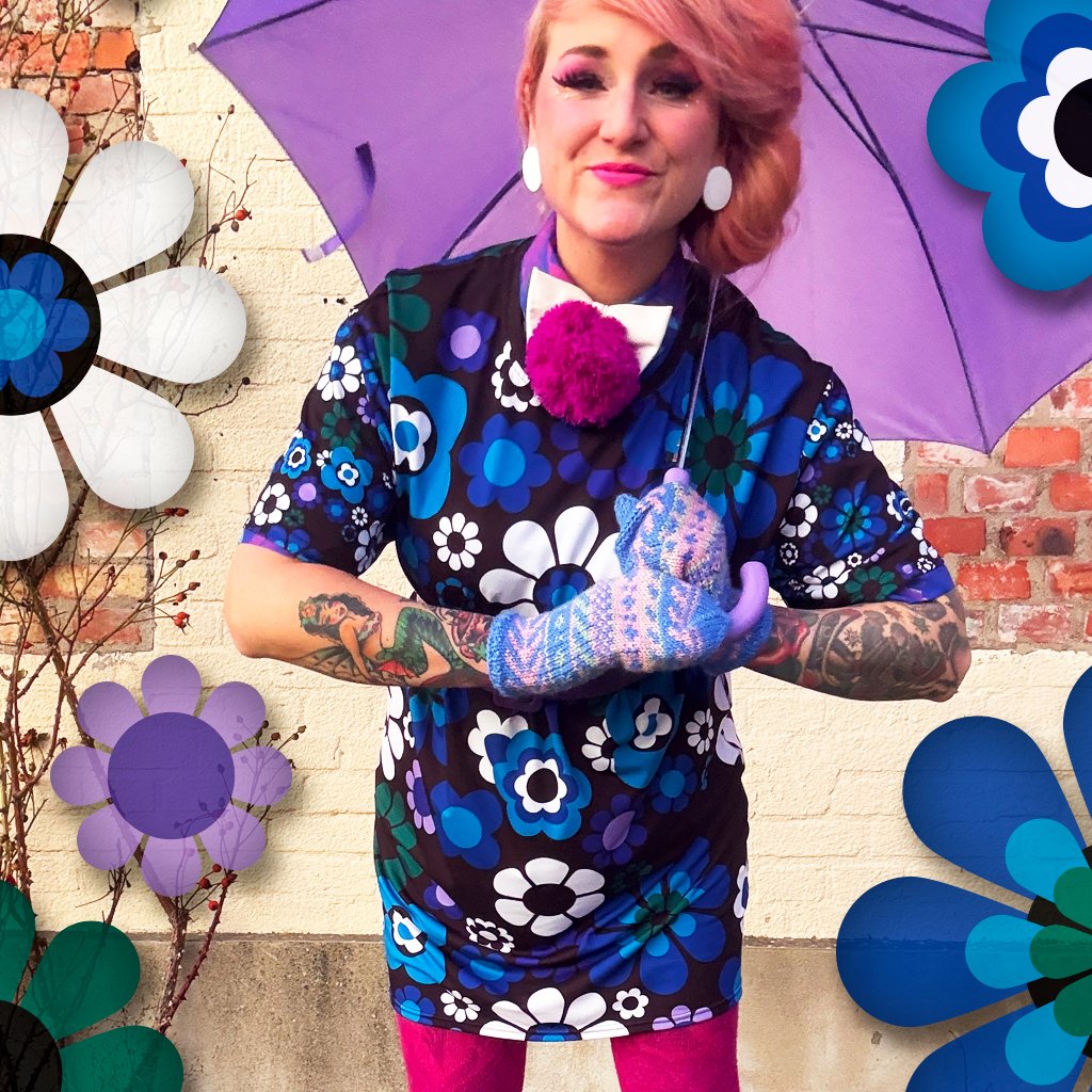 T-shirt dress - FLOW-POW blue - Funky flower power print